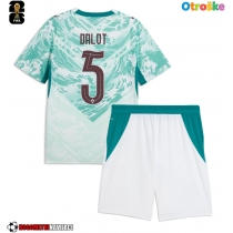 Otroške Nogometnih dresov Portugalska Diogo Dalot #5 Gostujoči SP 2026 Kratki rokavi (+ hlače)
